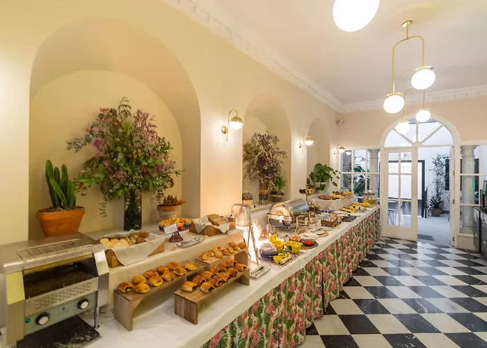 Hotel Boutique Elvira Plaza